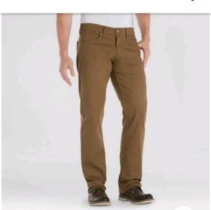 Levi's slim straight fit